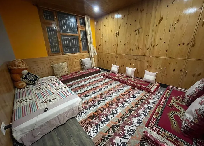 Hoshey Homestay